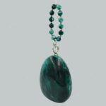 Elegant Green Egg-Shaped Resin Clutch with Detachable Beaded Wrist Handle & Chain Strap