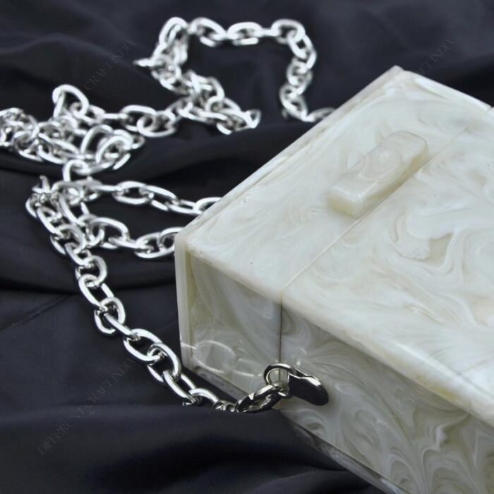 Elegant White Box-Shaped Vertical Resin Clutch with Marble Finish & Detachable Chain