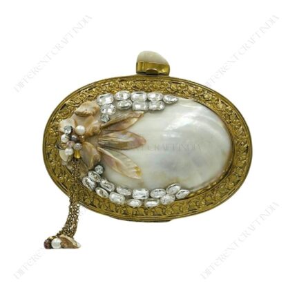 Rhinestone, MOP and Gemstone Embellished Clam seashell clutch bag with Gold Tassel Chain