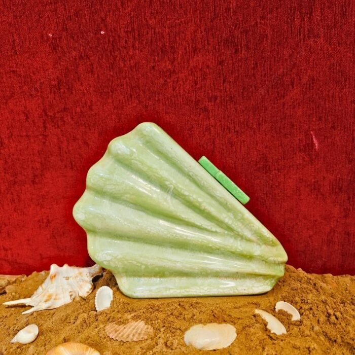 Shell-Inspired Light Green Fan Shape Resin Clutch Bag with Detachable Chain Strap for Versatility