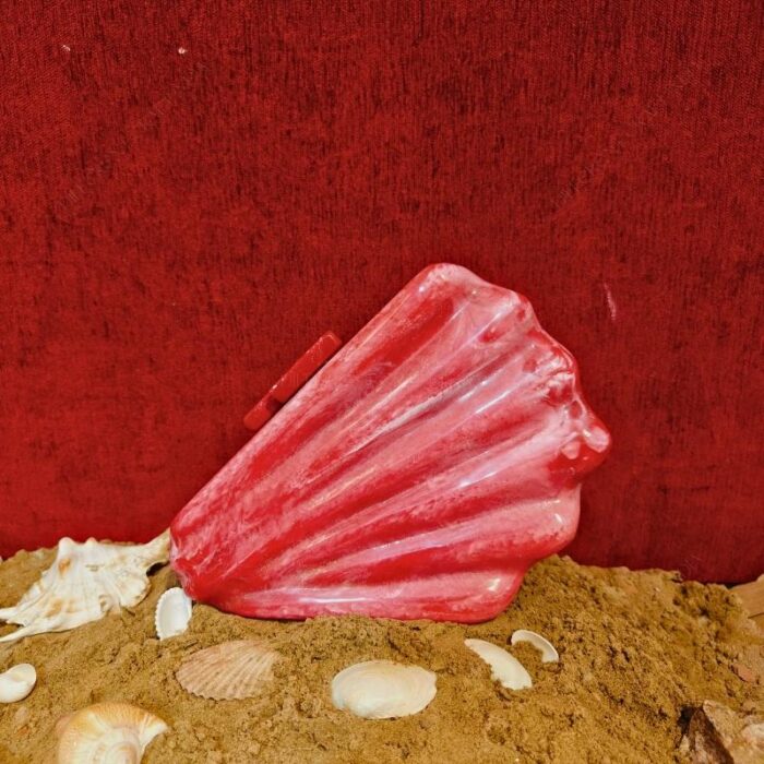 Shell-Inspired Red Fan Shape Resin Clutch Bag with Detachable Chain Strap for Versatility