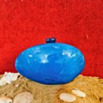 Unique Blue Oval Shell-Inspired Resin Clutch Purse with Detachable Chain Strap for Style