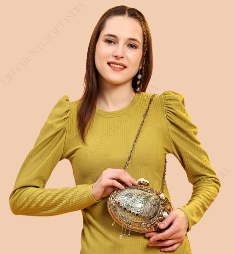 Home Page - Abalone Clutch